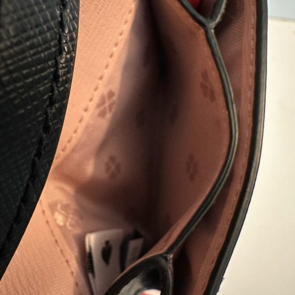 Kate Spade bi-fold wallet - Picture 5 of 7